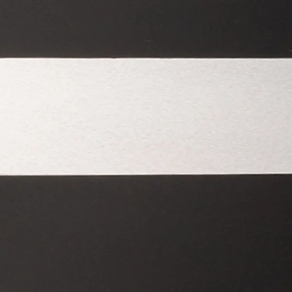 ピアノ・ブラック+シルバー・ストライプ